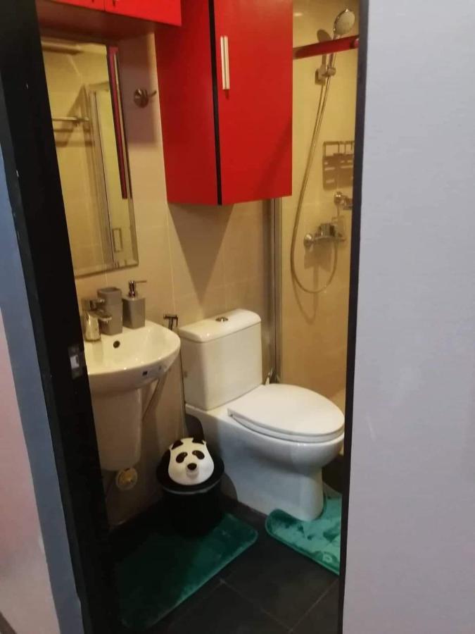 Cubao Manhattan Heights Unit 11Pq Tower B, 1Br Quezon City Exterior foto